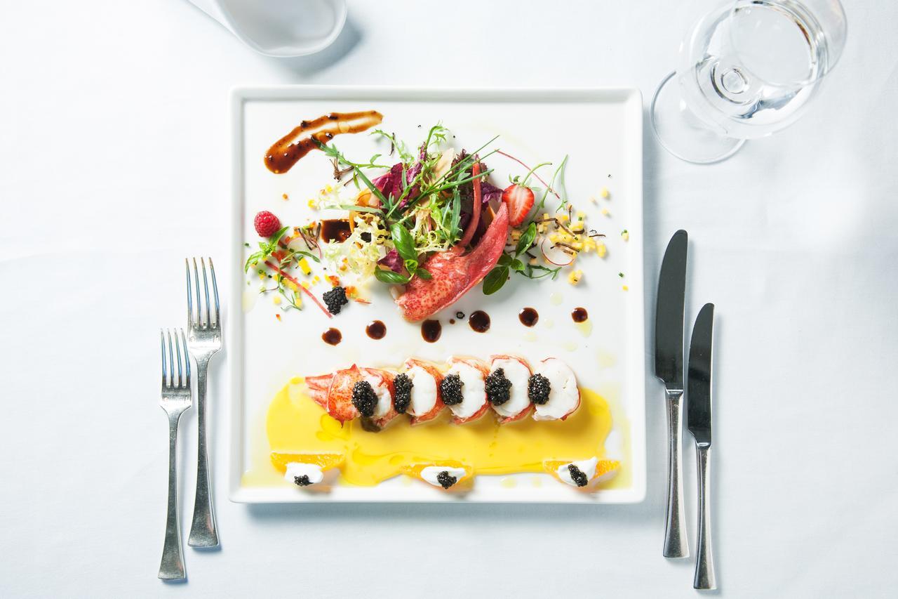 Grand Hotel Sofia Ngoại thất bức ảnh A plate of food